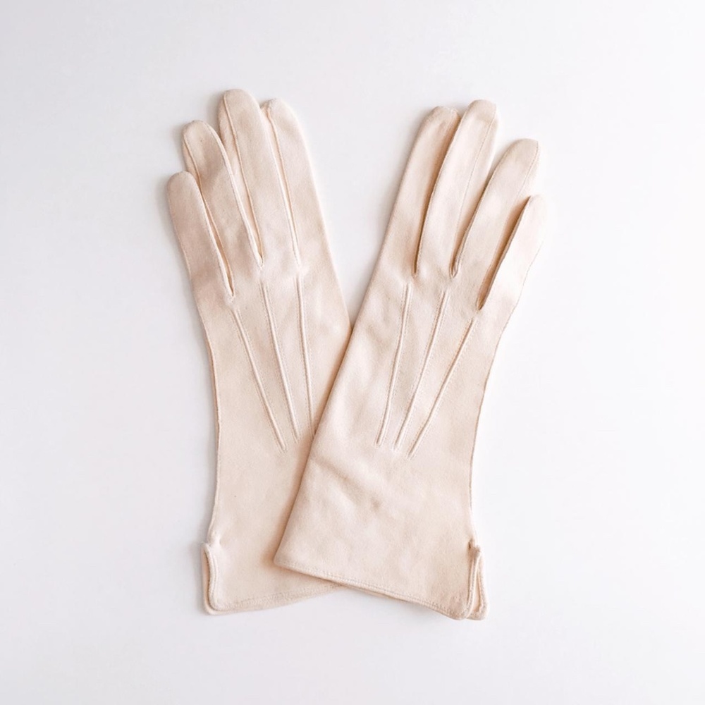 Vintage 1960s Beige-Yellow Tea Party Garden Party Mod Soft Leather Gloves